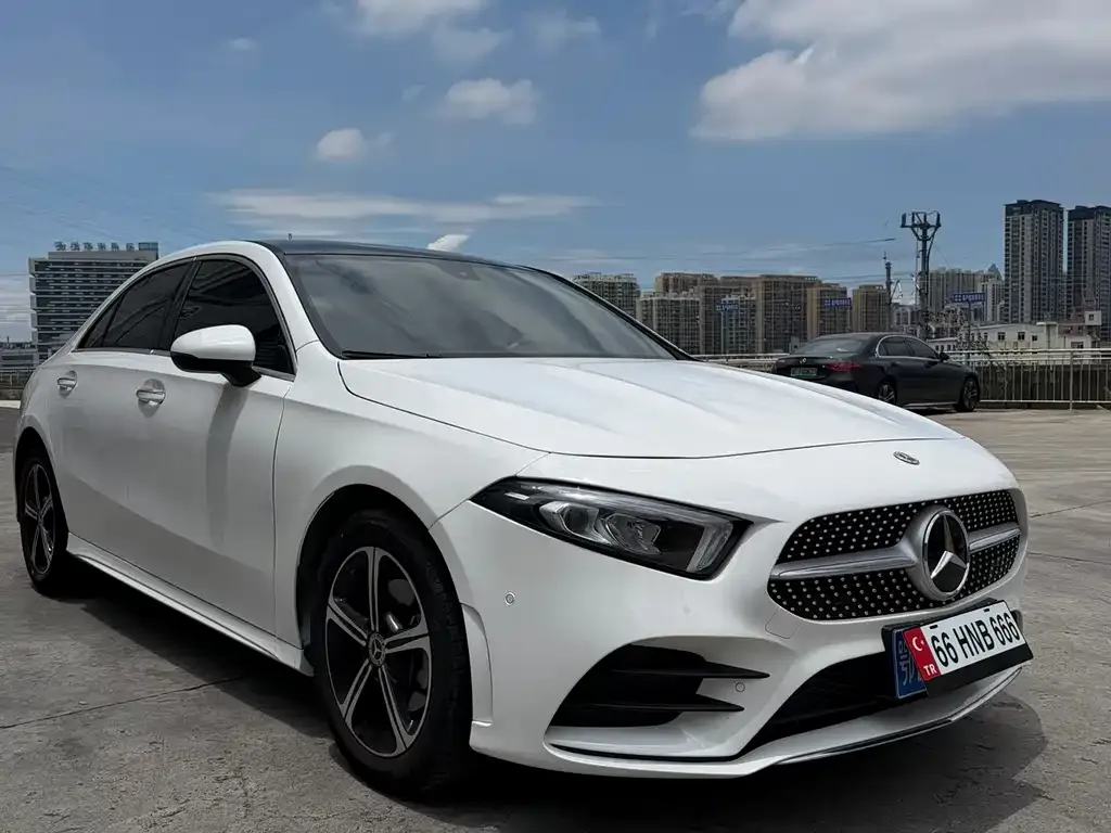 Mercedes-Benz A-Class — фото 10