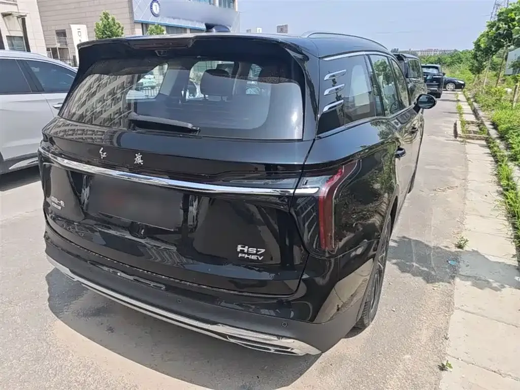 Hongqi HS7 PHEV — фото 2
