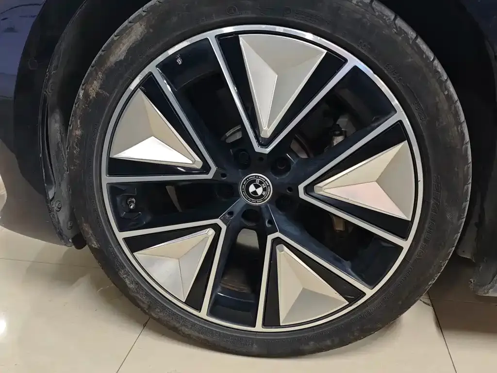 BMW i3 — фото 10