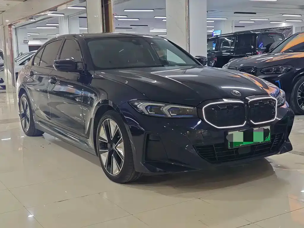 BMW i3 — фото 9
