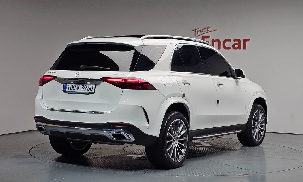 Mercedes-Benz GLE-Class — фото 9