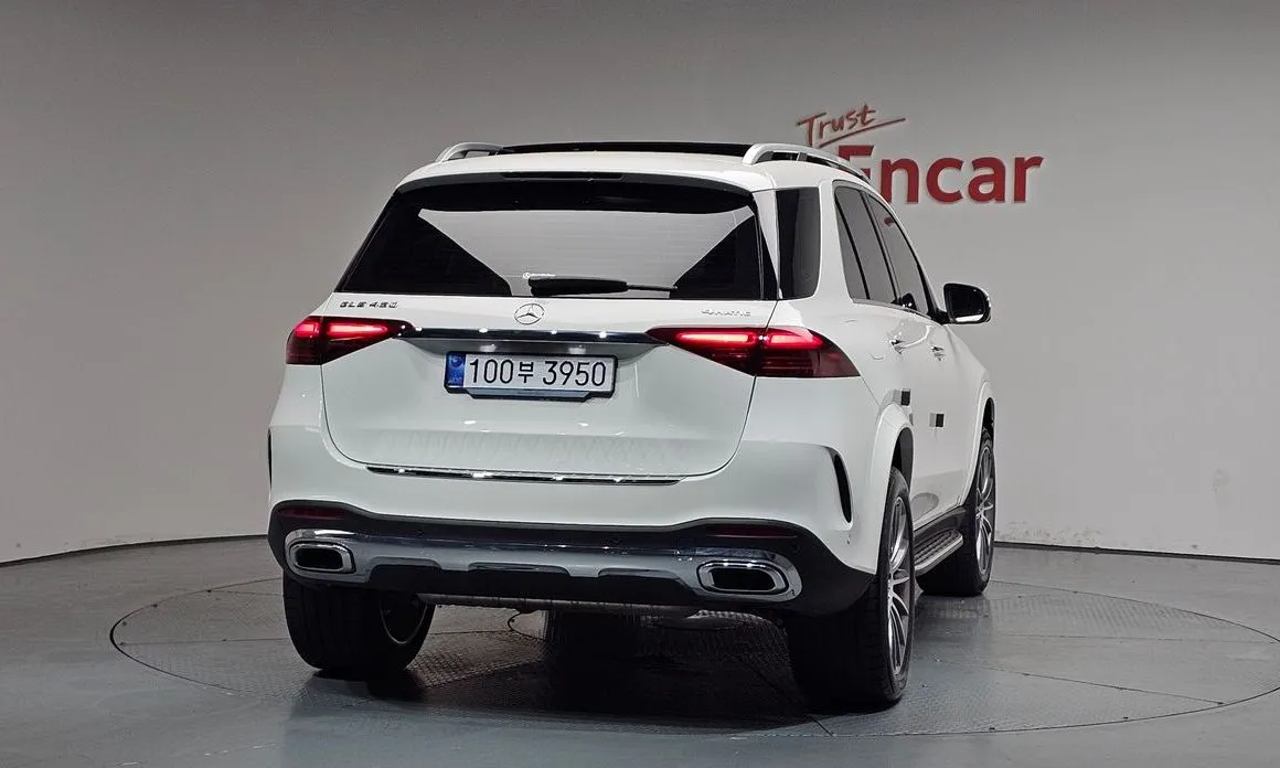 Mercedes-Benz GLE-Class — фото 5