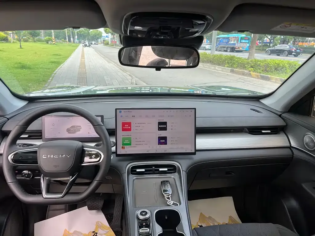 Chery Tiggo 8 PLUS — фото 7