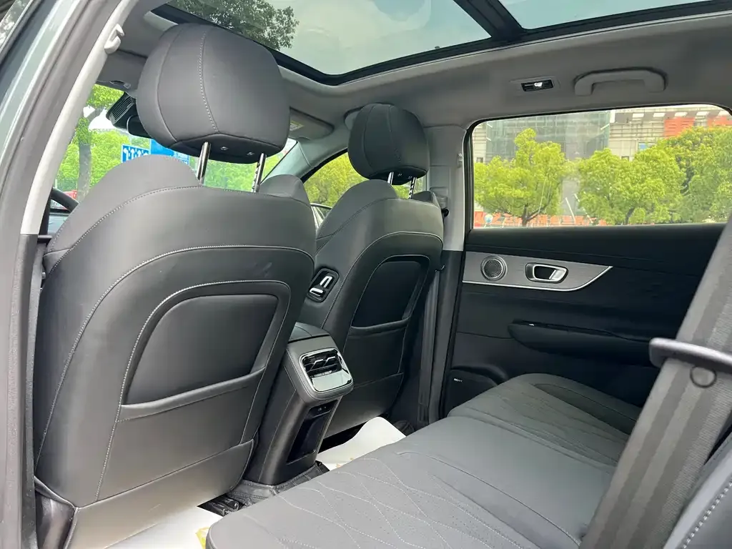 Chery Tiggo 8 PLUS — фото 3