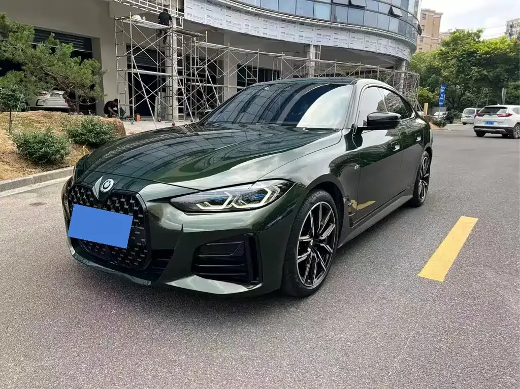 BMW 4 Series — фото 1