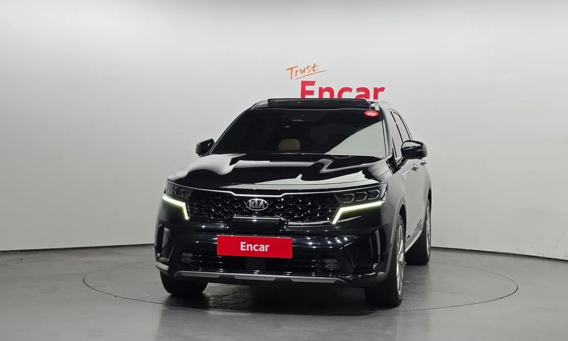 Kia Sorento — фото 6