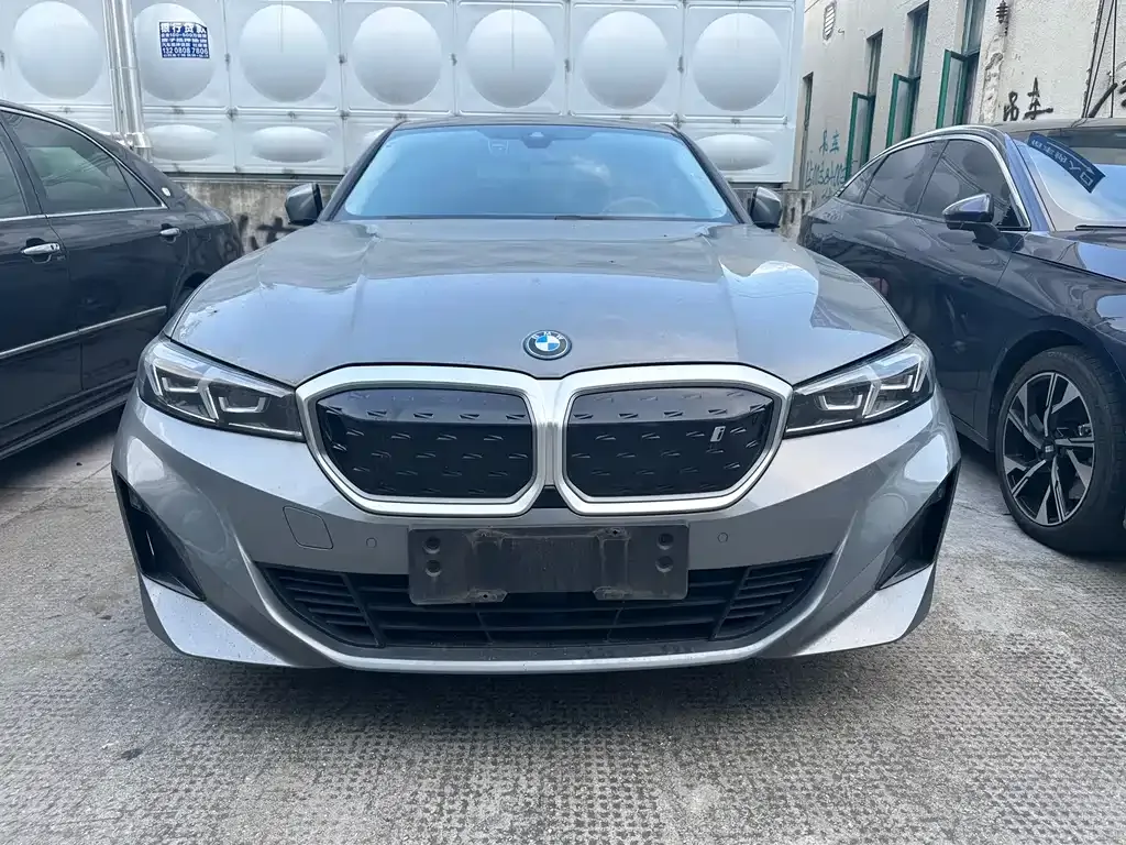 BMW i3 — фото 9