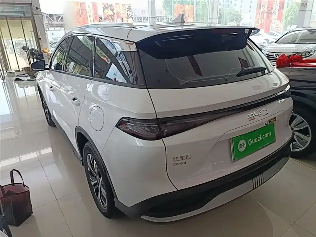 BYD Seal 05 DM-i — фото 3