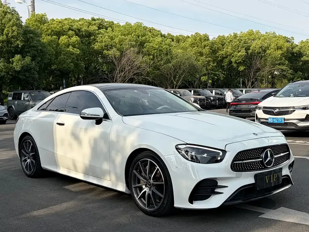 Mercedes-Benz E-Class (Import) — фото 8