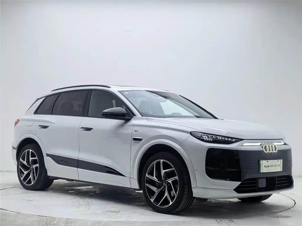 Audi Q6L e-tron — фото 4