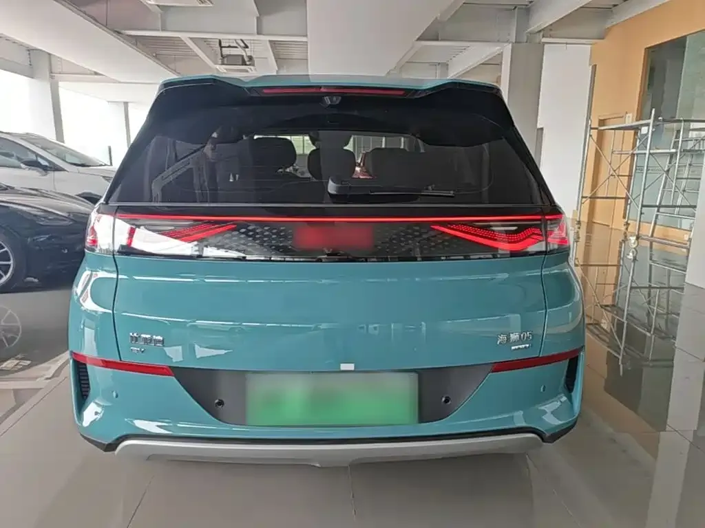 BYD Hiace 05 EV — фото 3