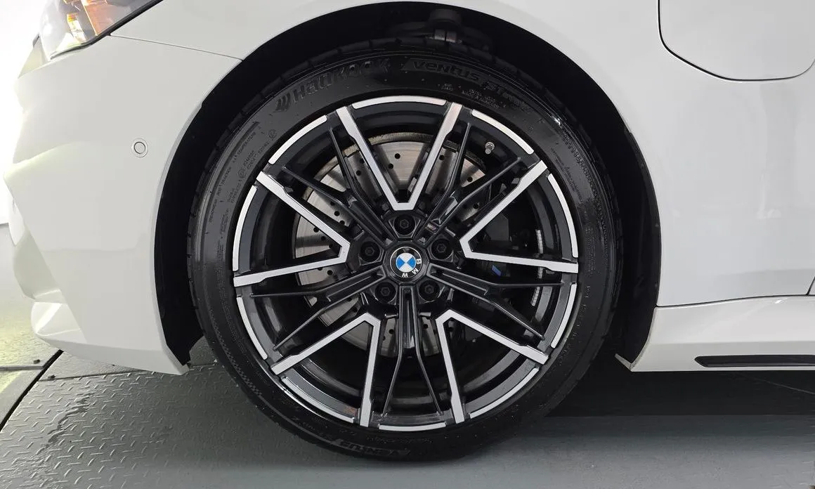 BMW M5 — фото 10
