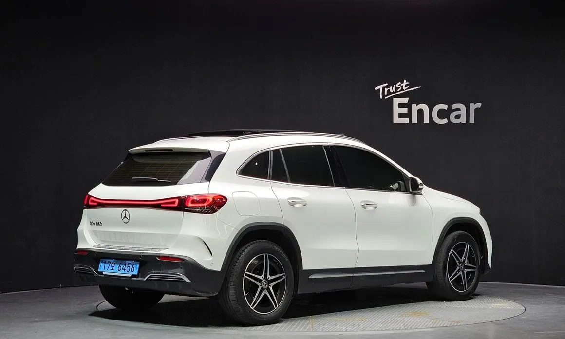 Mercedes-Benz EQA — фото 2