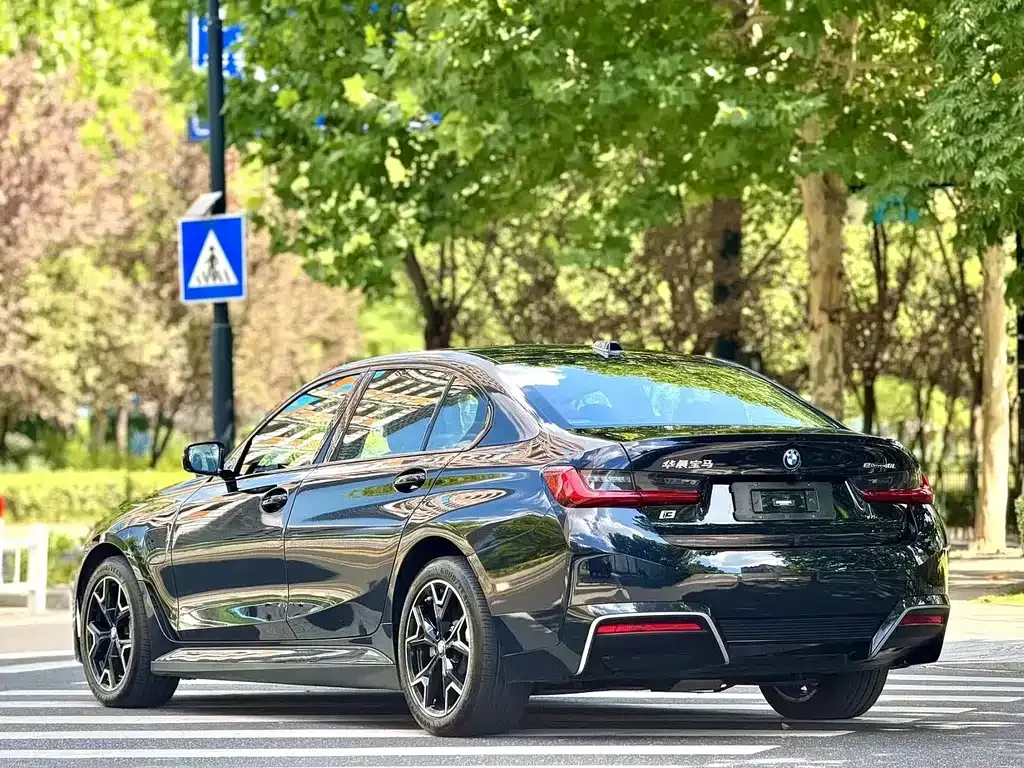 BMW i3 — фото 6