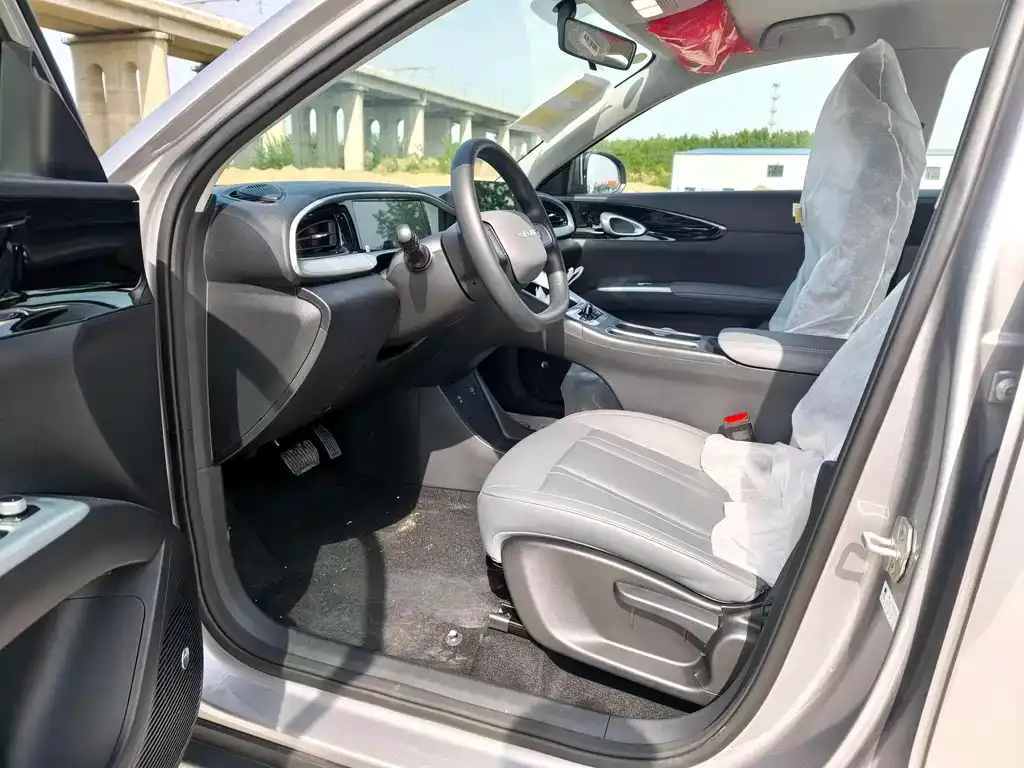 Geely Starburst — фото 4