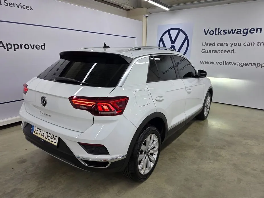 Volkswagen T-Roc — фото 6