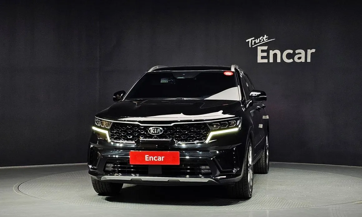 Kia Sorento — фото 9