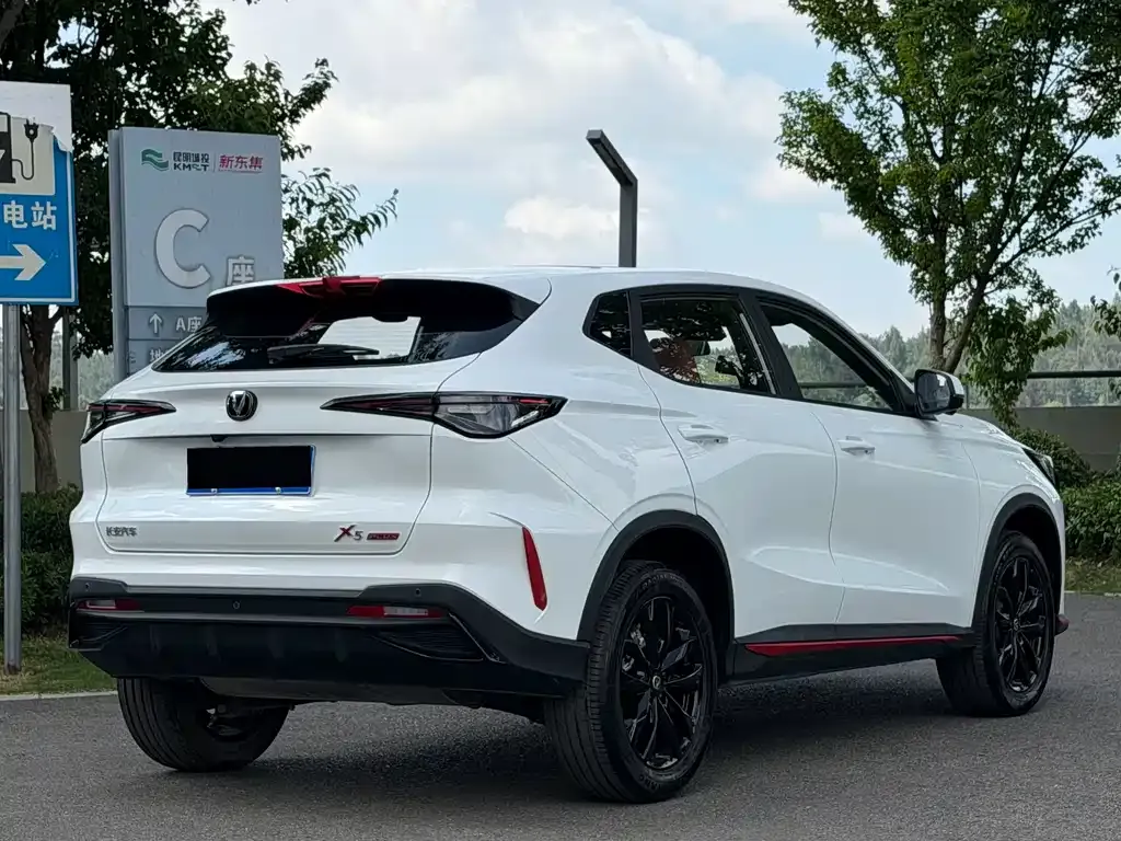 Changan X5 PLUS — фото 4