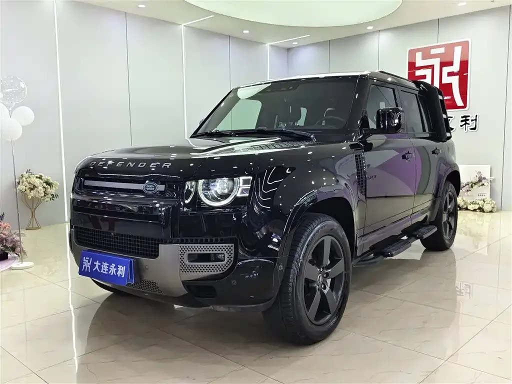 Land Rover Defender — фото 1