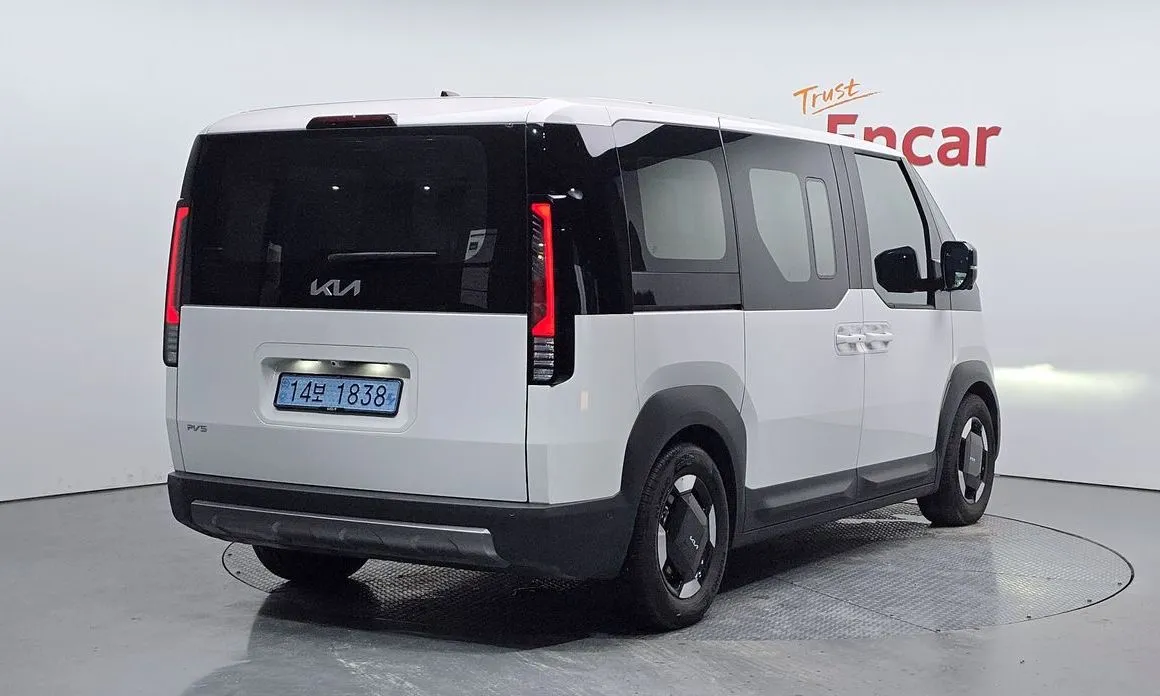 Kia PV5 — фото 3