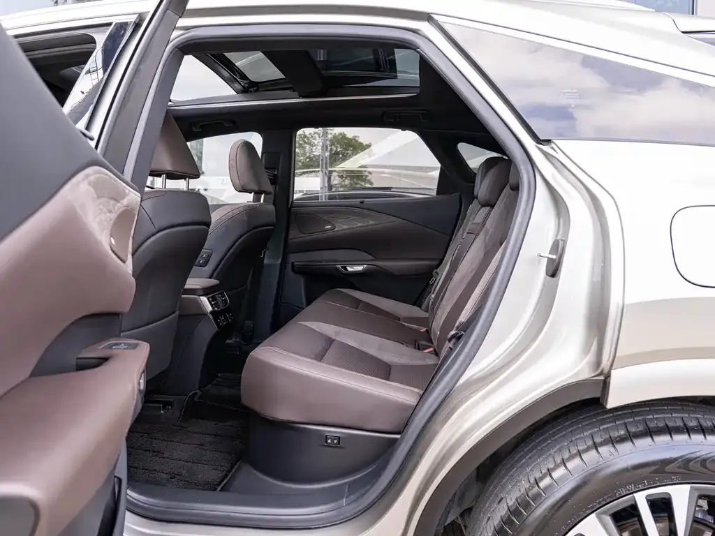 Lexus RX New Energy — фото 3