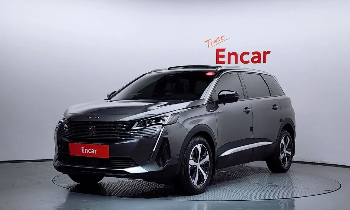 Peugeot 5008 — фото 1