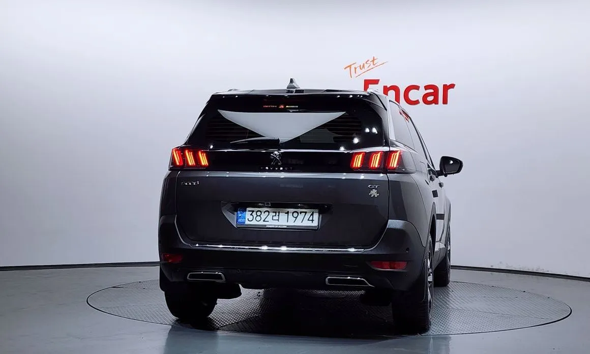 Peugeot 5008 — фото 2