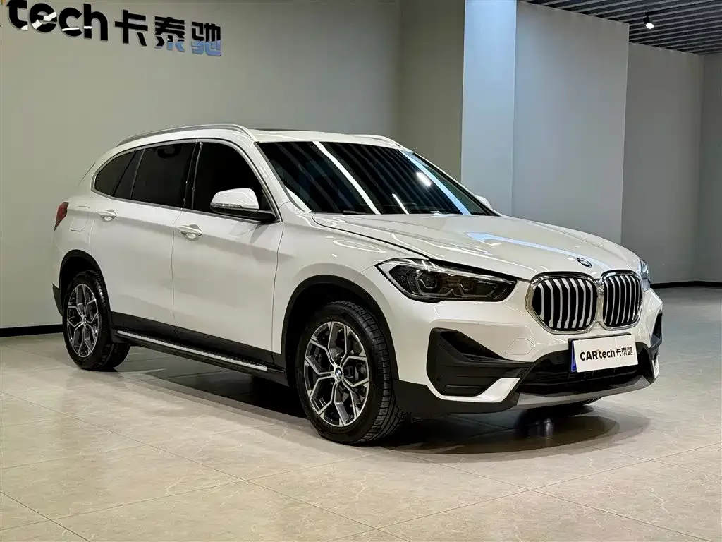 BMW X1 — фото 4