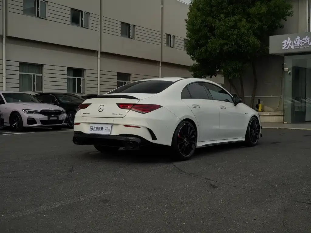 Mercedes-Benz CLA AMG — фото 7