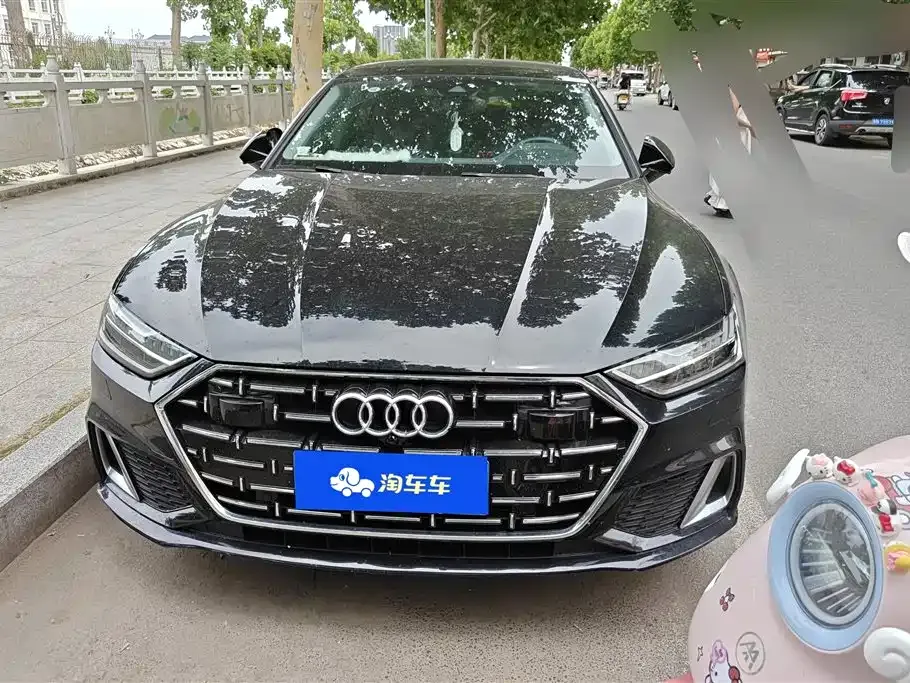 Audi A7L — фото 2