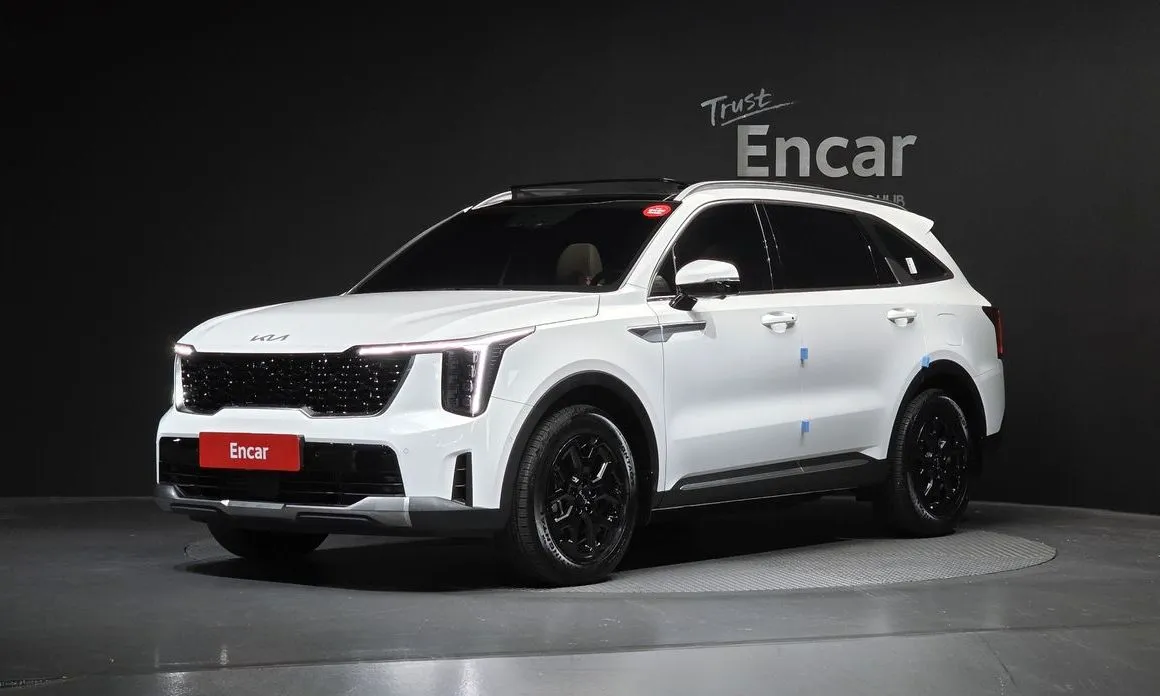 Kia Sorento — фото 1