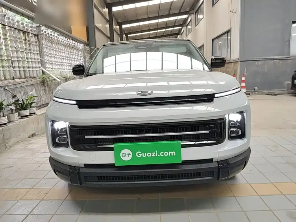 Geely Icon — фото 6