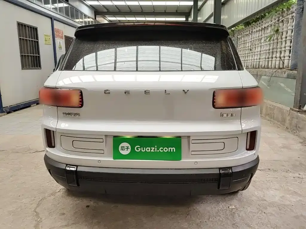 Geely Icon — фото 4