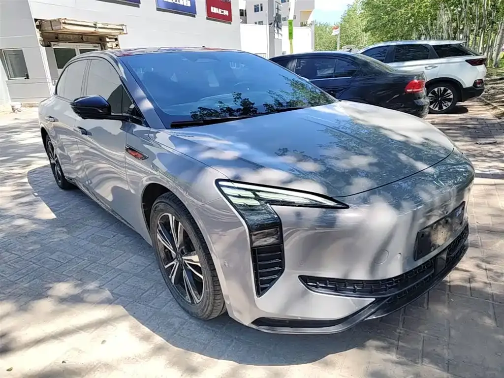 Hongqi EH7 — фото 10