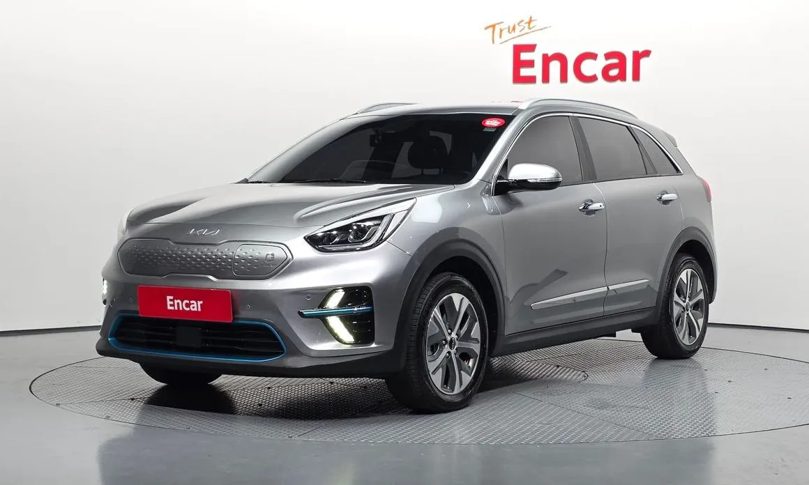 Kia Niro — фото 1