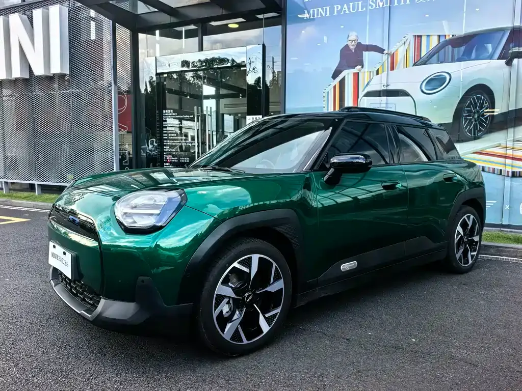 MINI Aceman EV — фото 1
