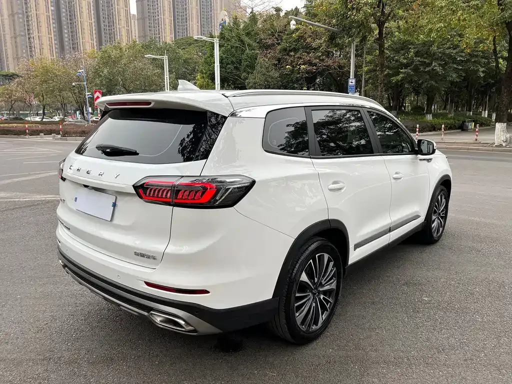 Chery Tiggo 8 PLUS — фото 6
