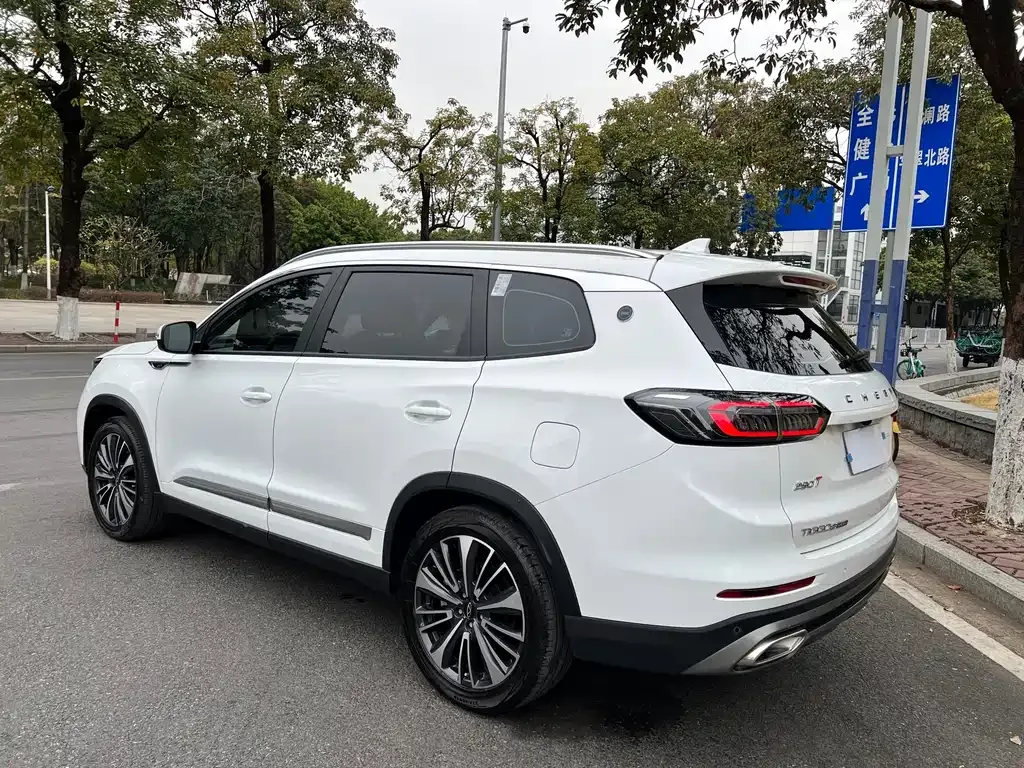 Chery Tiggo 8 PLUS — фото 7