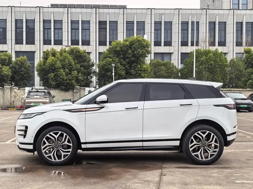 Land Rover Evoque — фото 3