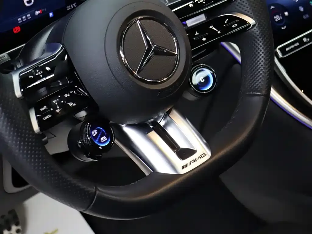 Mercedes-Benz GLC Coupe AMG — фото 4