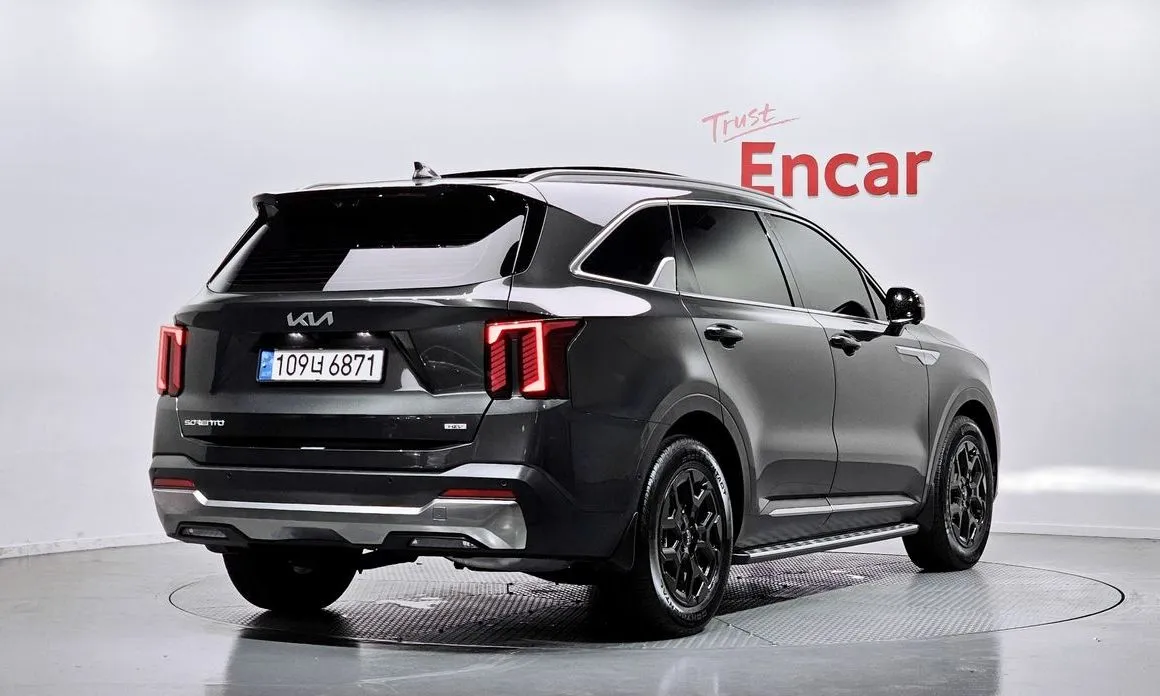 Kia Sorento — фото 4