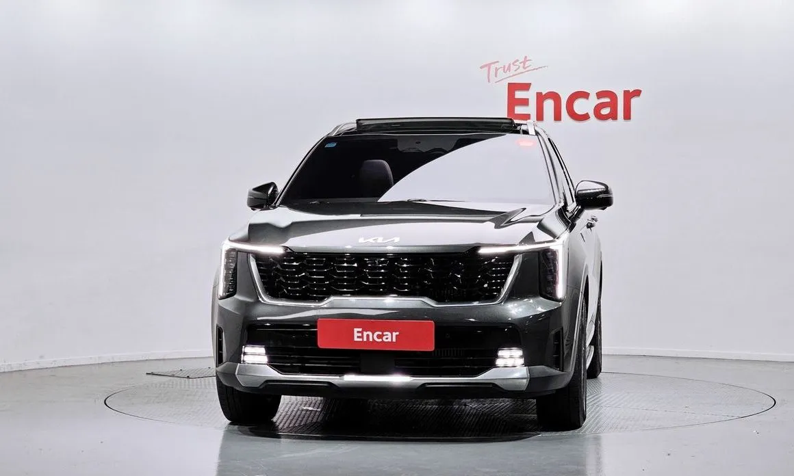 Kia Sorento — фото 8
