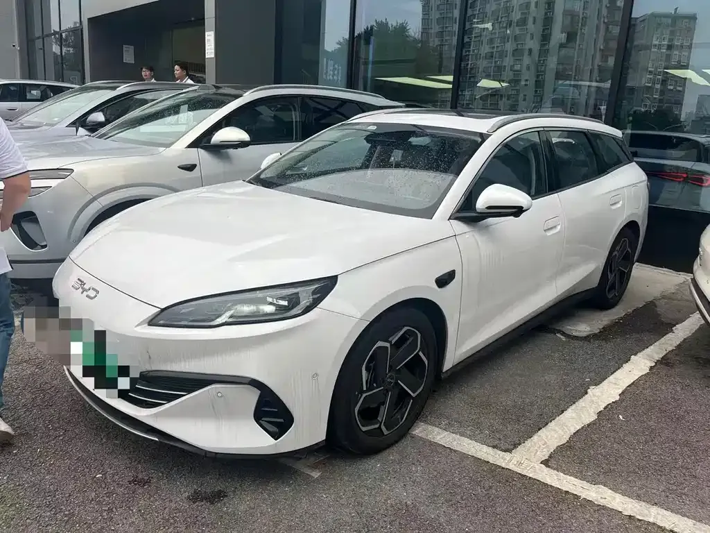 BYD Seal 06 DM-i Touring Edition — фото 1