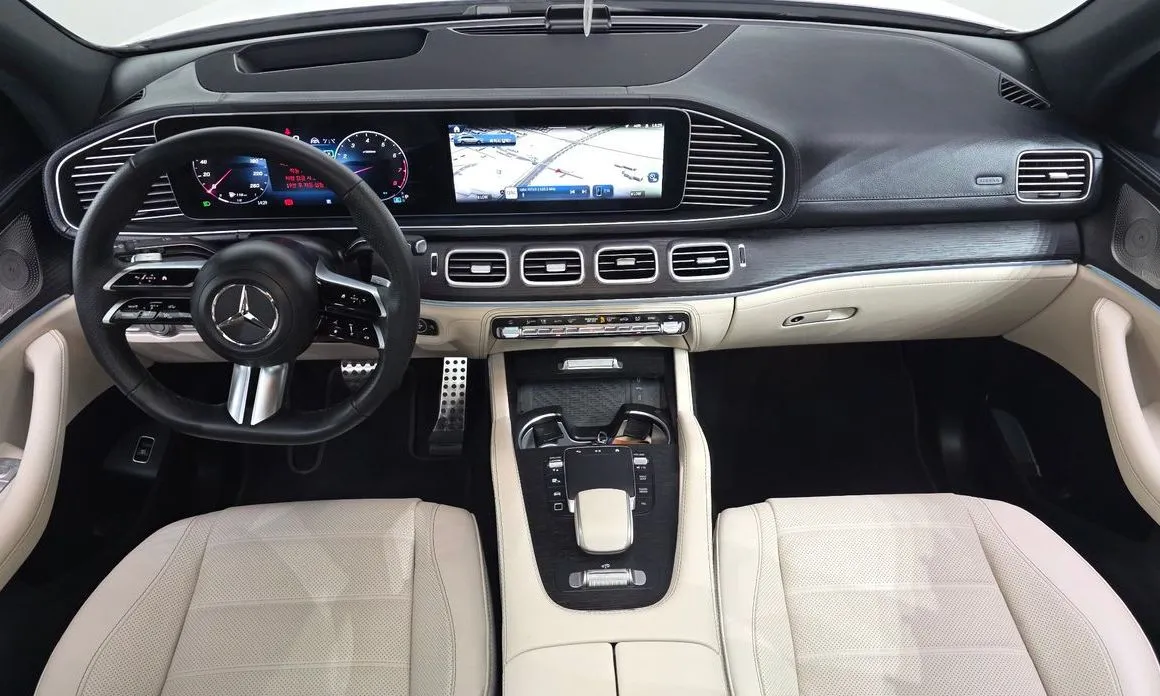 Mercedes-Benz GLS-Class — фото 10