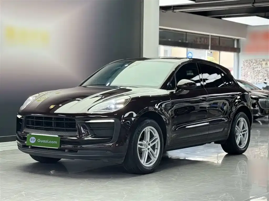 Porsche Macan — фото 1