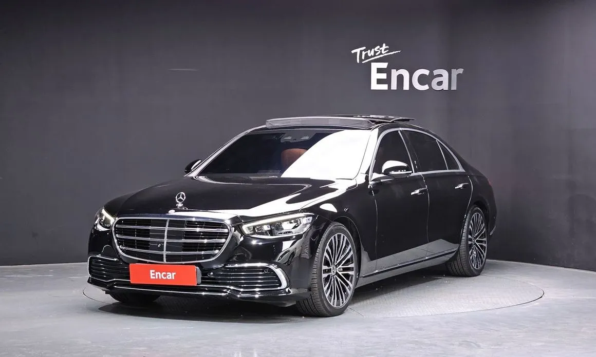 Mercedes-Benz S-Class — фото 1