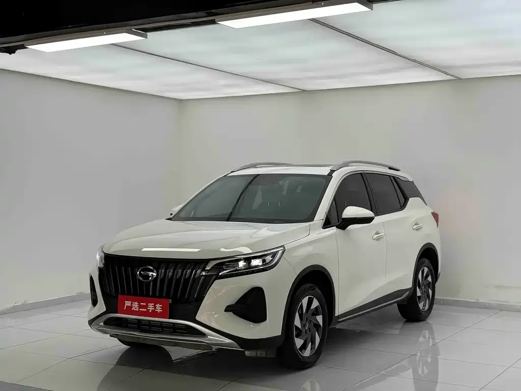 GAC Motor Trumpchi GS4 — фото 1