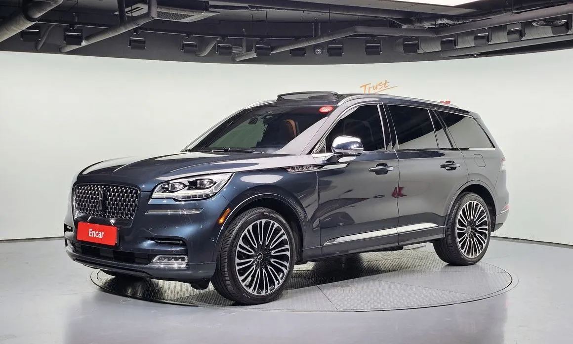 Lincoln Aviator — фото 1