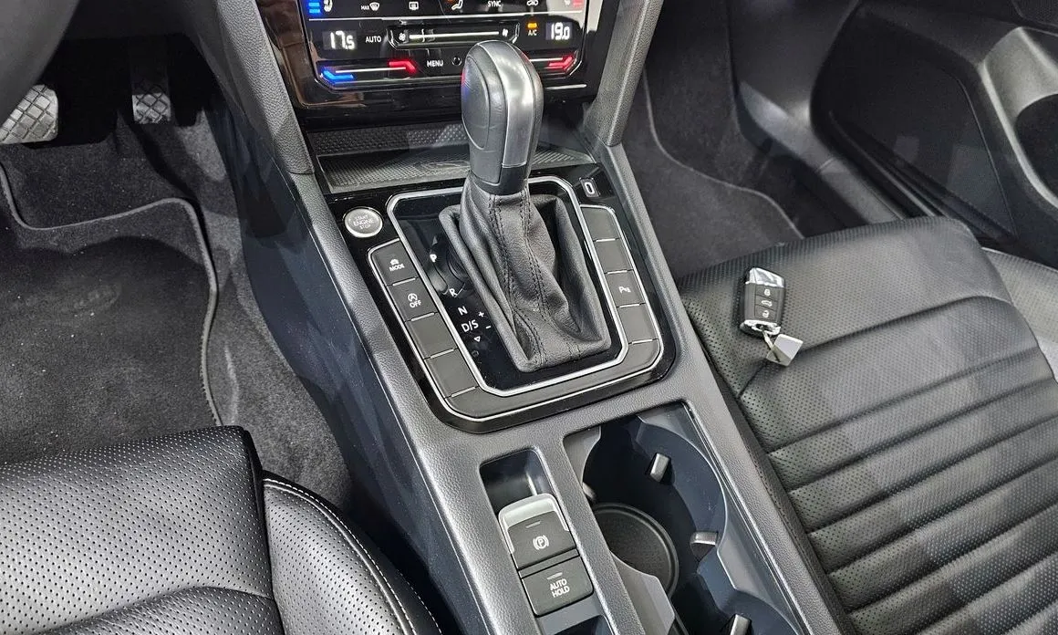 Volkswagen Passat — фото 10