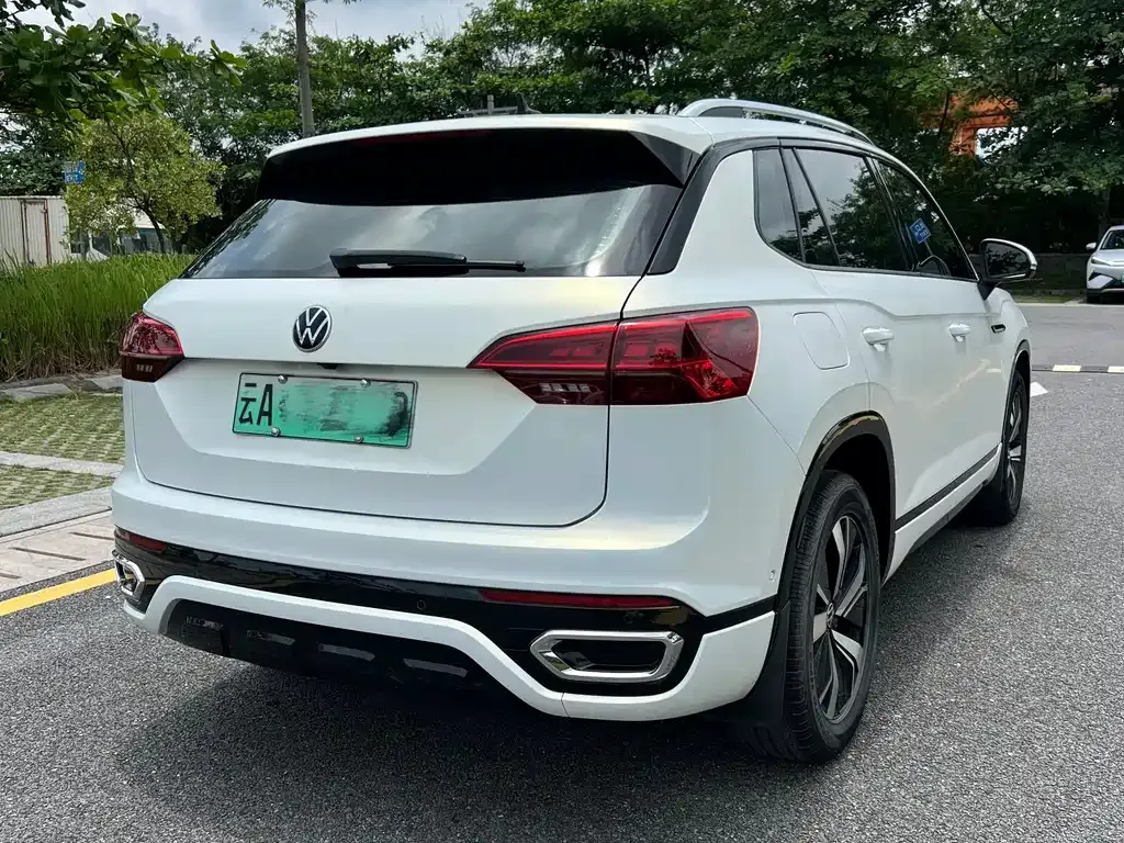 Volkswagen Tayron GTE PHEV — фото 6